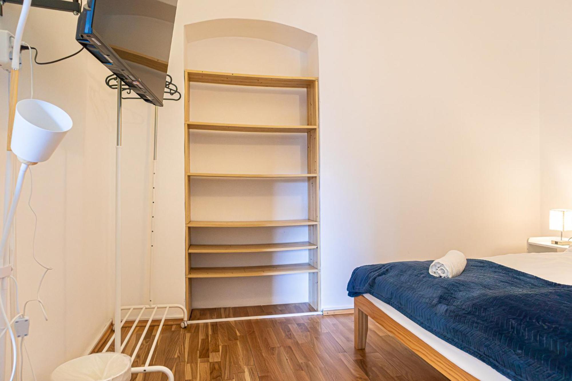 Stylish & Comfortable Apt. Centrally Placed